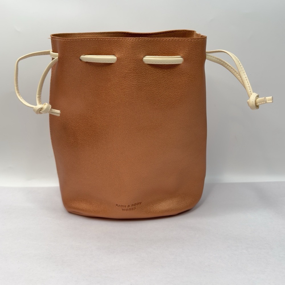 Bath Body Bath metallic penny copper color with Tan Drawstring Bag - Picture 15 of 16